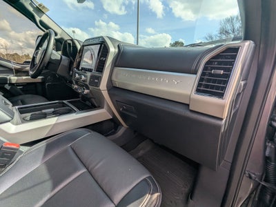 2022 Ford Super Duty F-250 SRW LARIAT