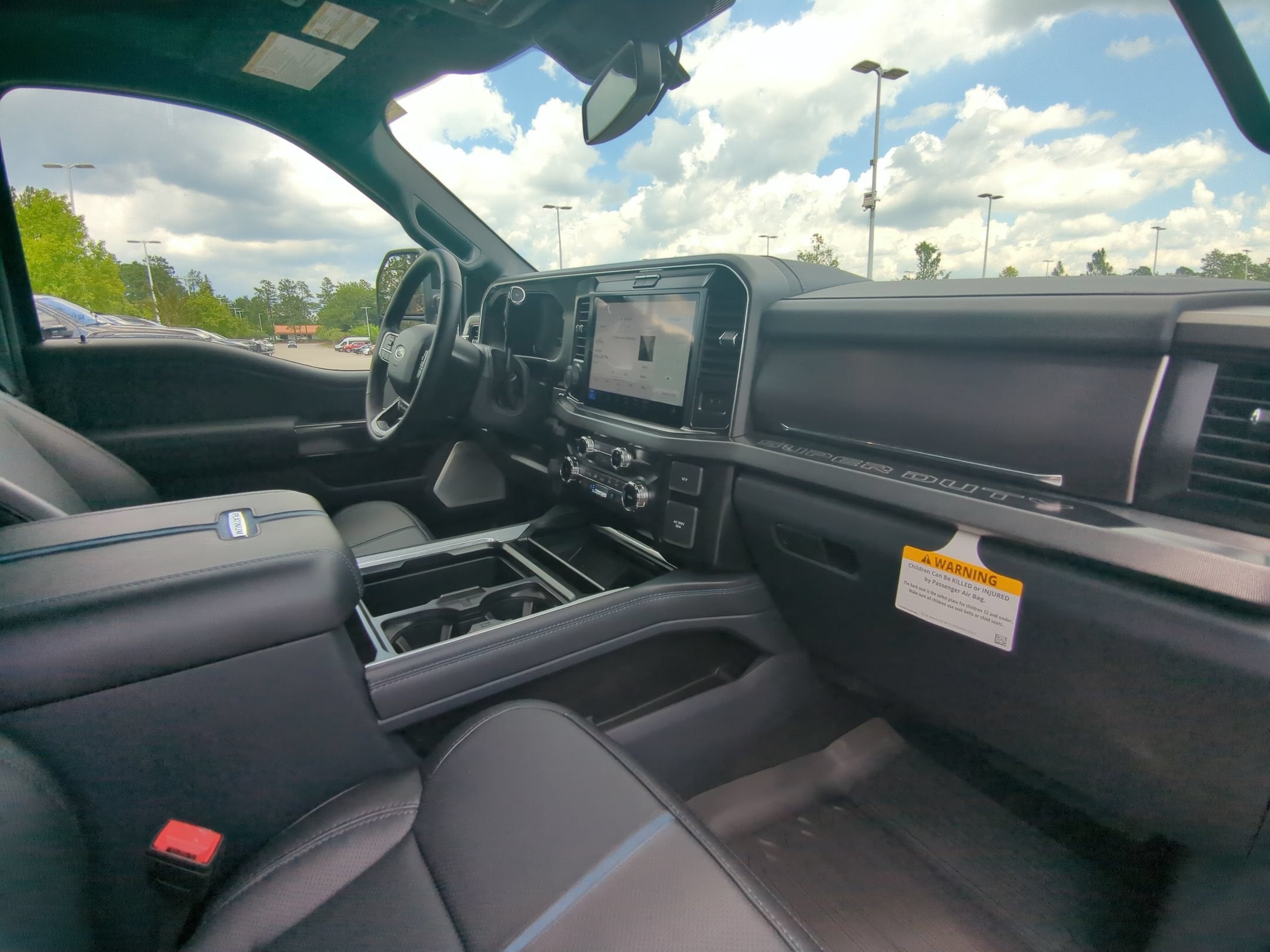 2026 Ford Super Duty F-350 SRW Platinum