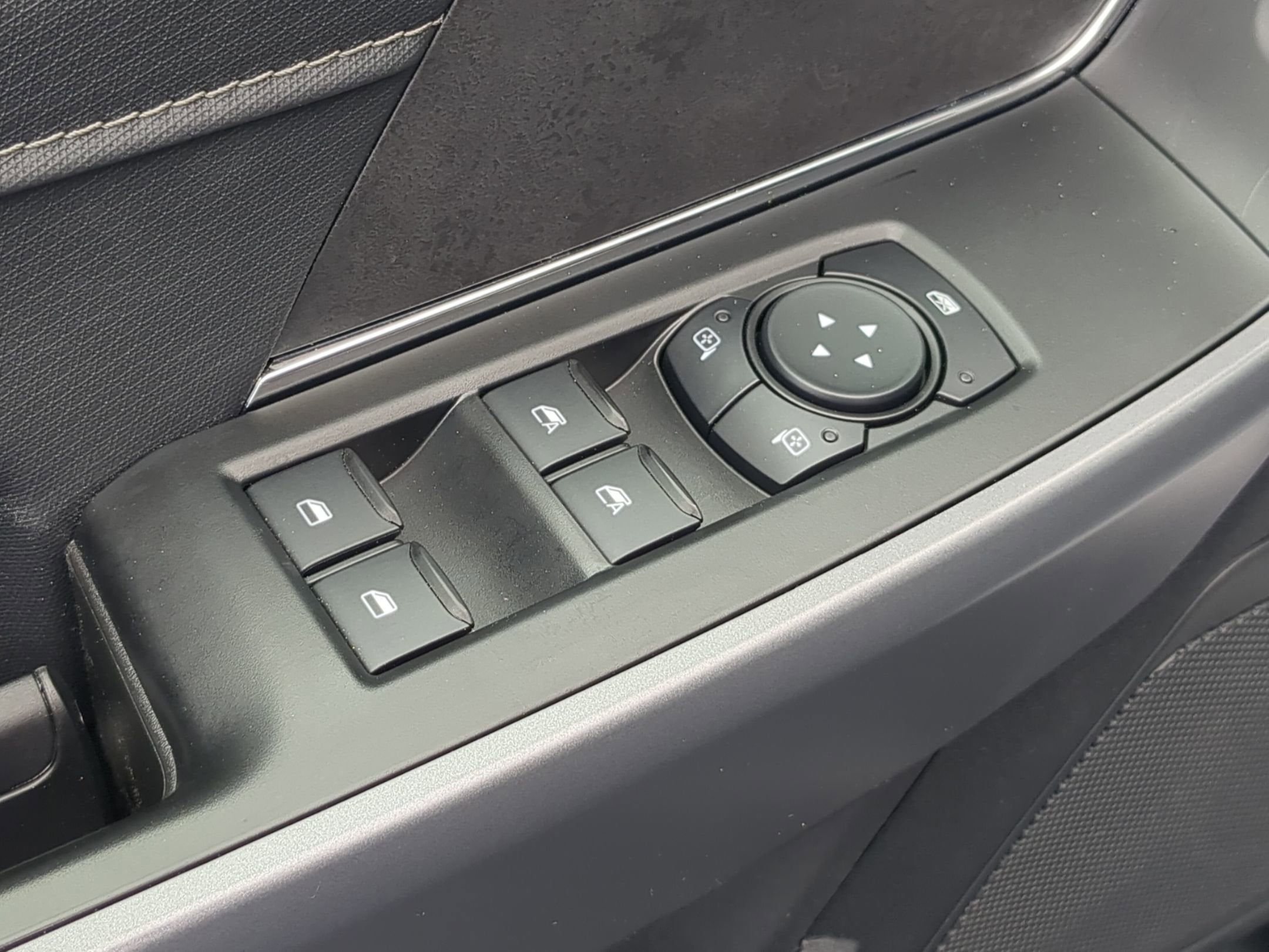 2026 Ford F-150 XLT - Crossroads Courtesy Demo
