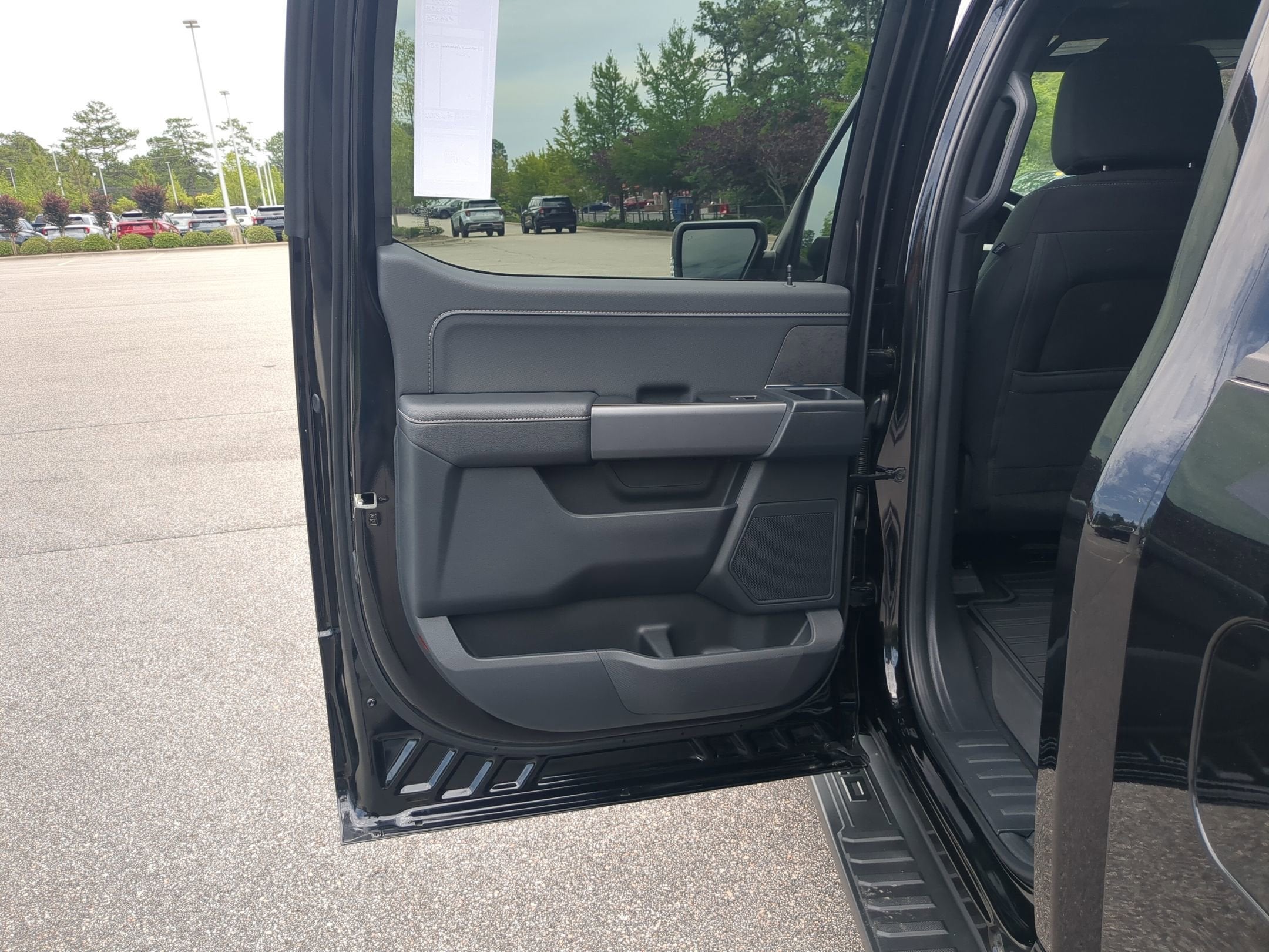 2026 Ford F-150 XLT - Crossroads Courtesy Demo