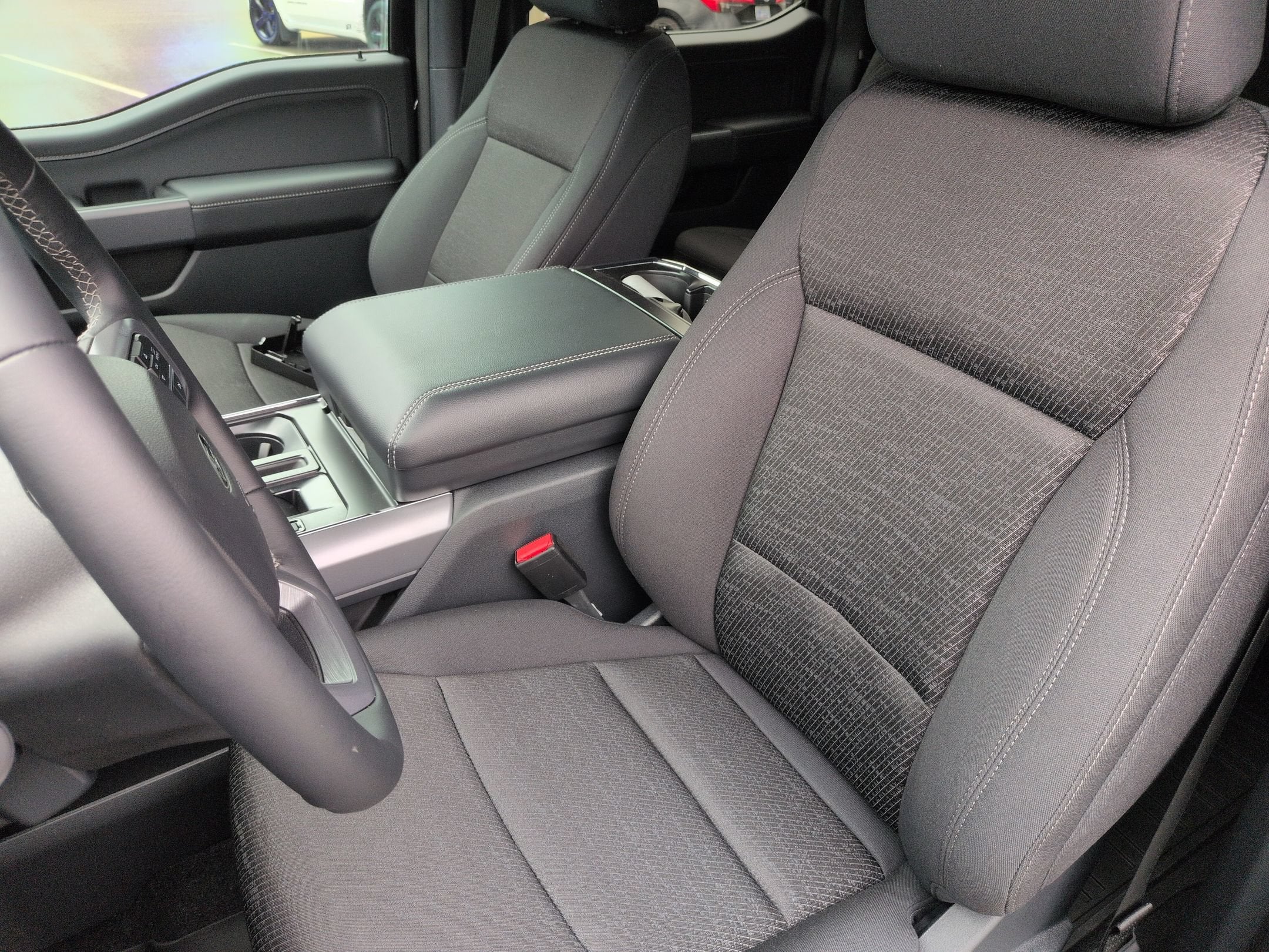 2026 Ford F-150 XLT - Photo 16