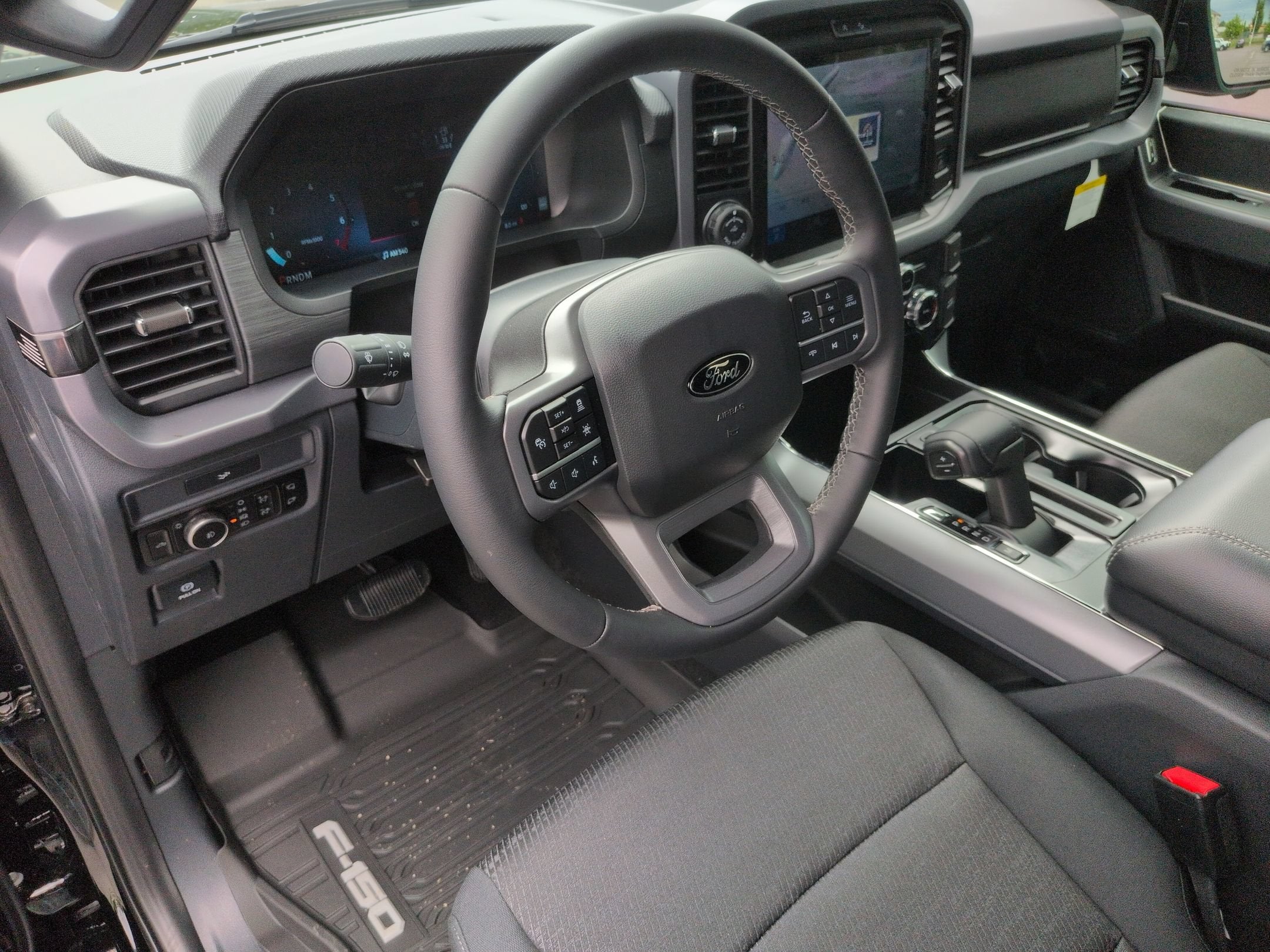 2026 Ford F-150 XLT - Photo 17