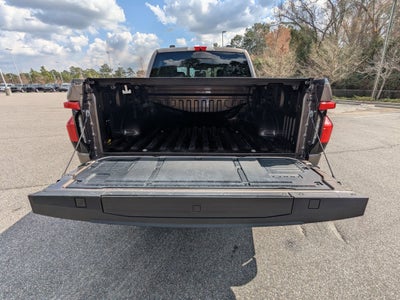 2023 Ford F-150 Lightning LARIAT