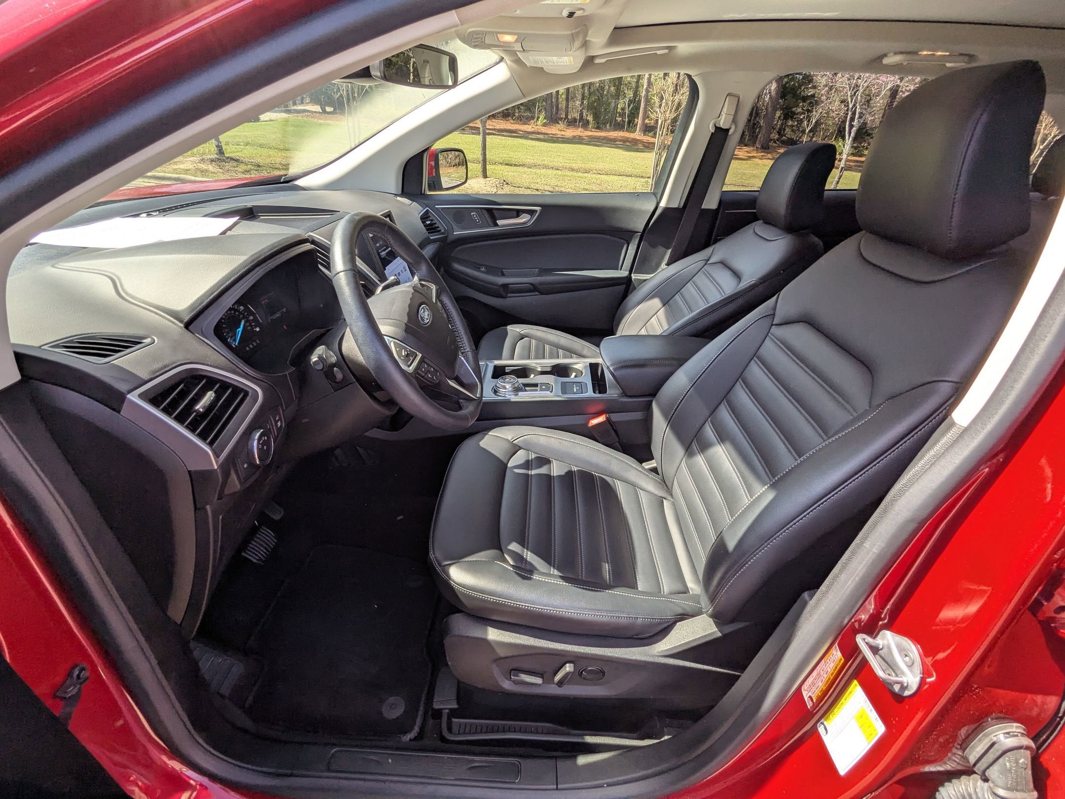 2022 Ford Edge SEL