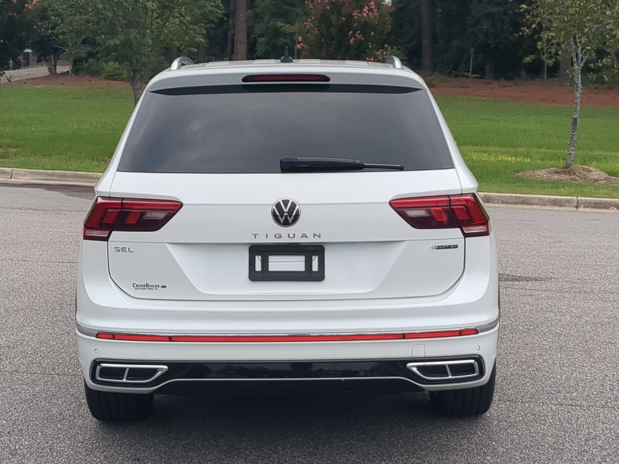 2024 Volkswagen Tiguan SEL R-Line