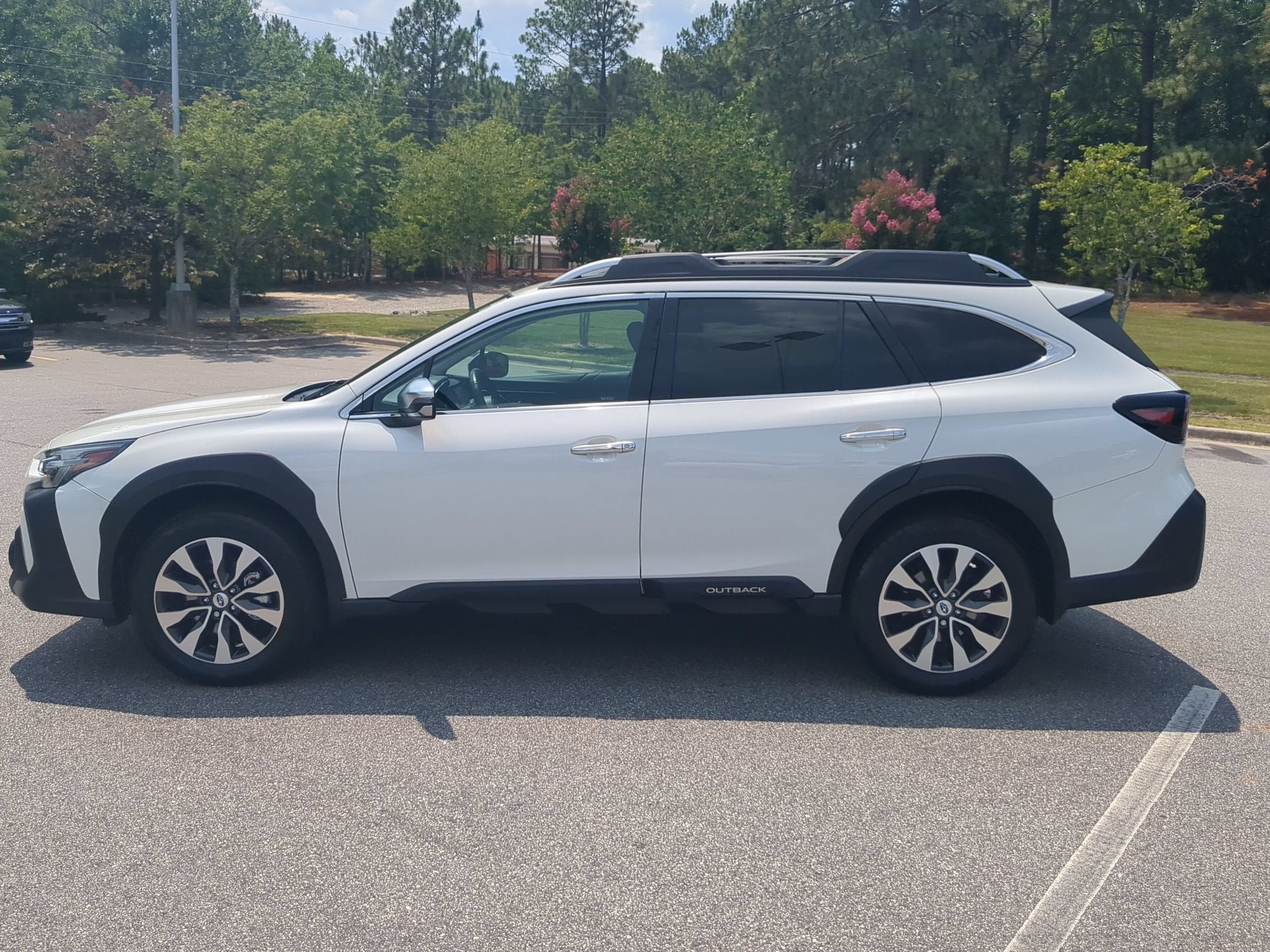 2023 Subaru Outback Touring XT