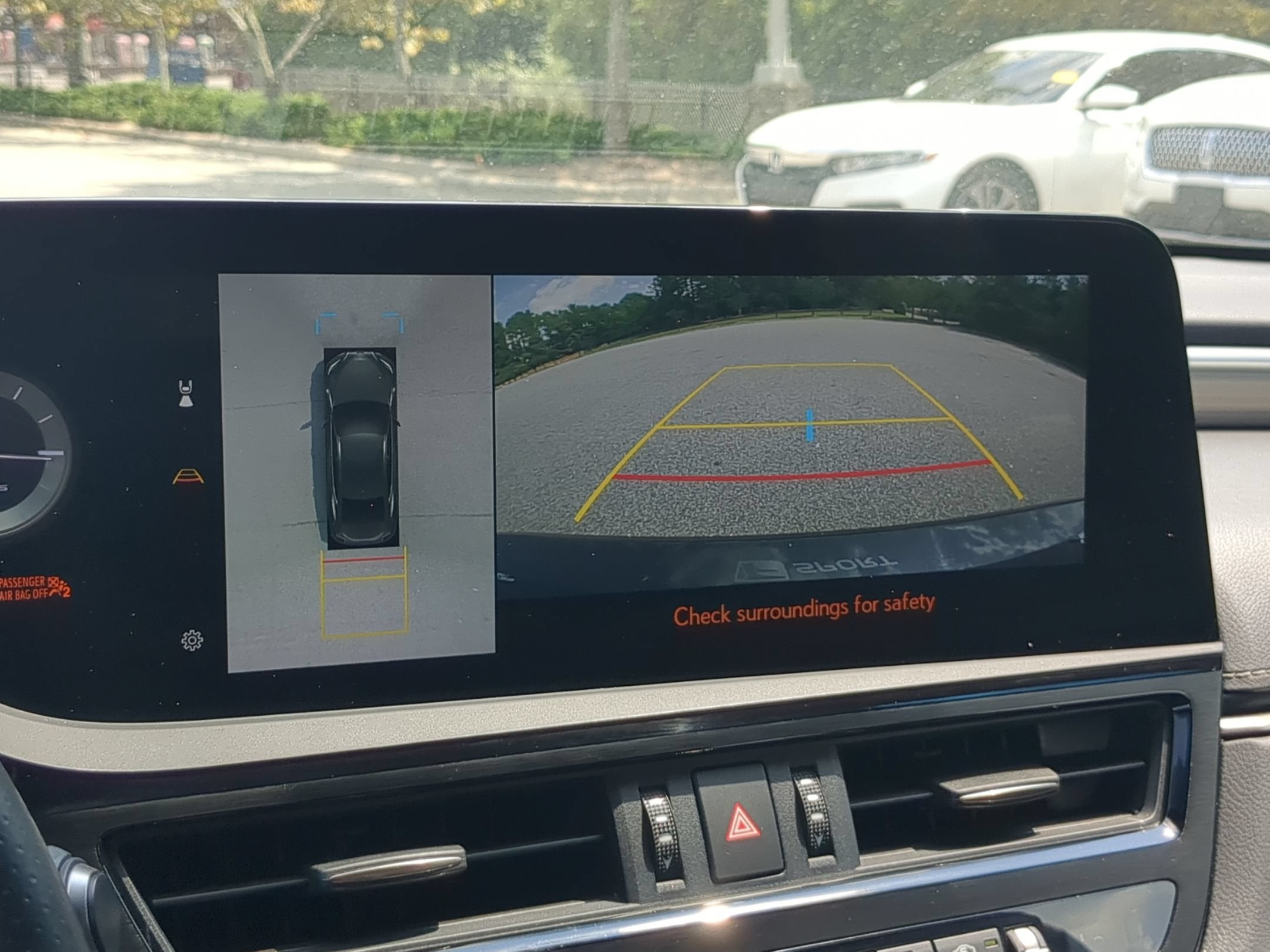 2024 Lexus ES ES 300h F SPORT Handling