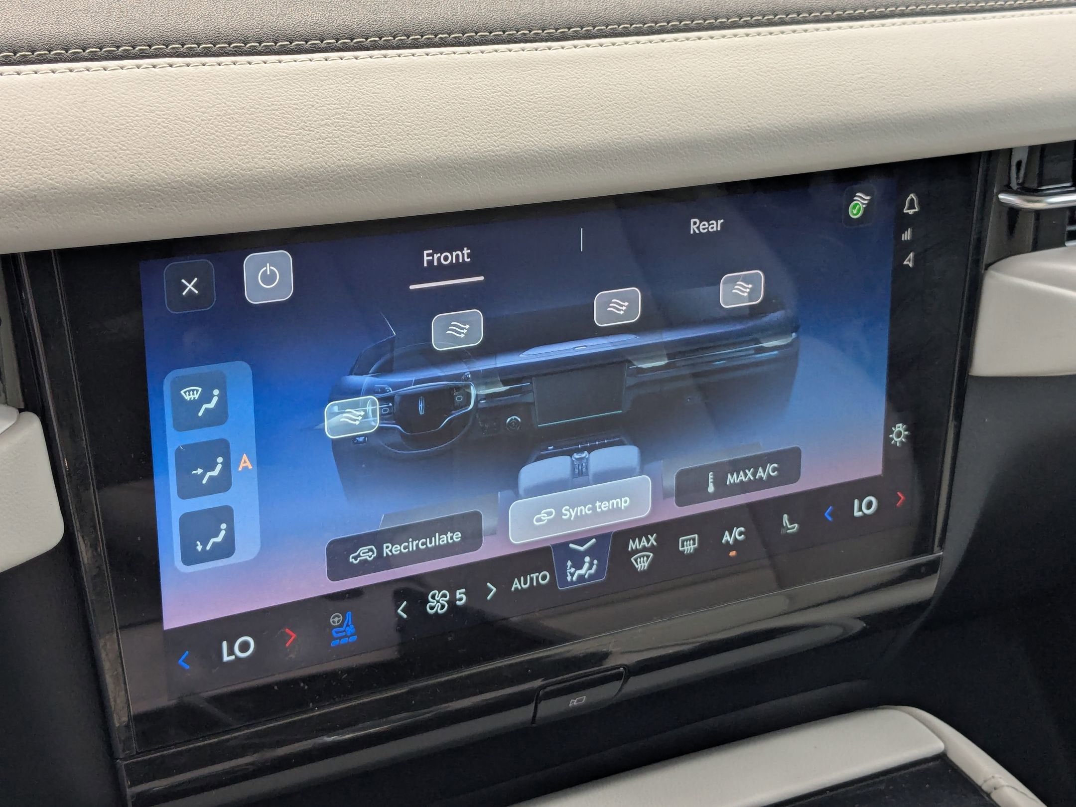 2025 Lincoln Navigator L Reserve