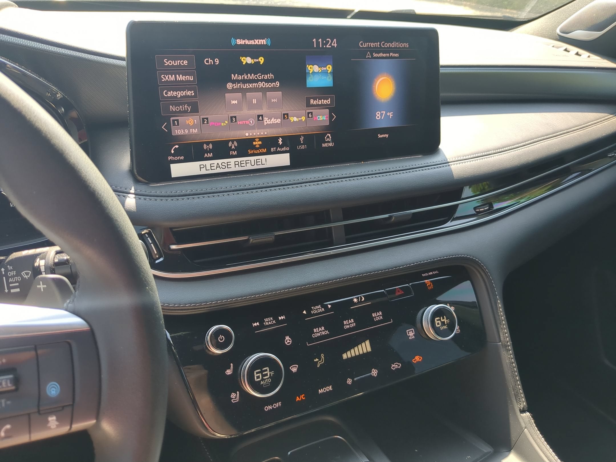 2025 INFINITI QX60 LUXE