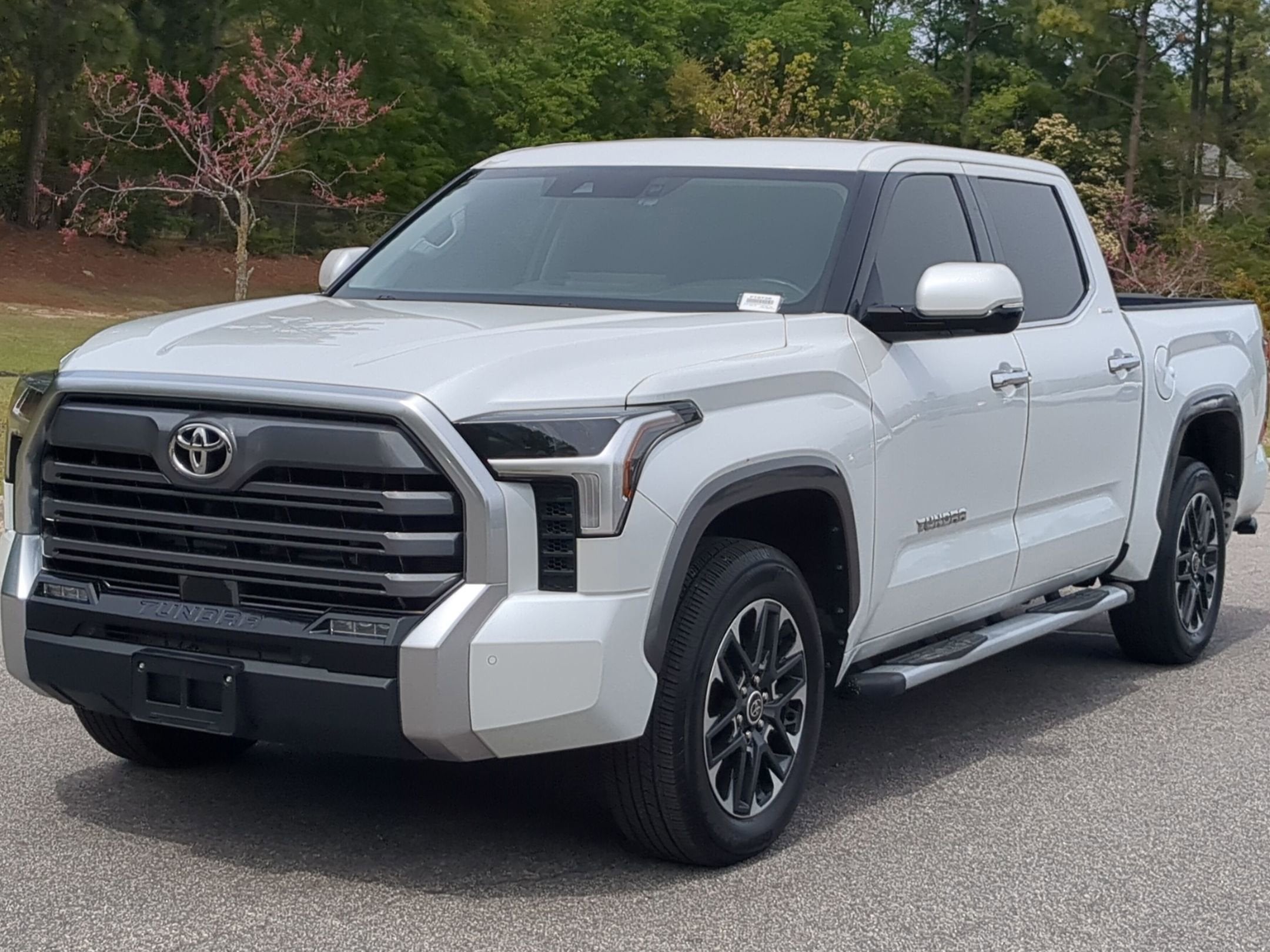 2023 Toyota Tundra 4WD Limited