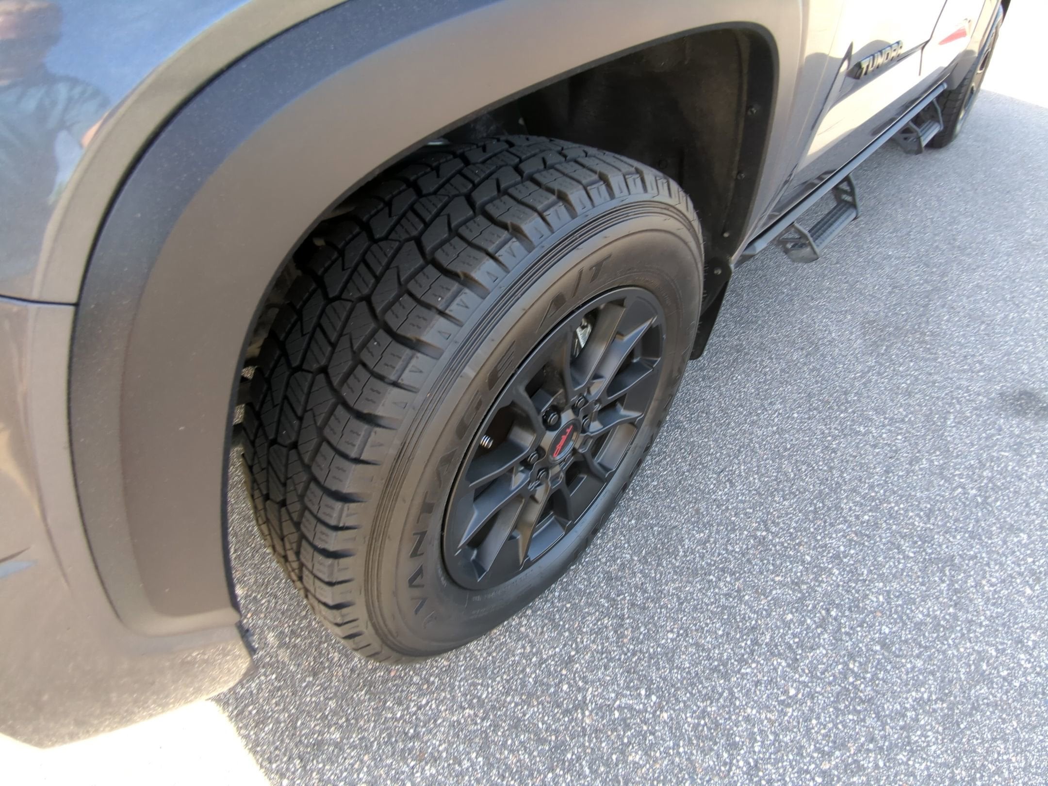 2024 Toyota Tundra 4WD SR5