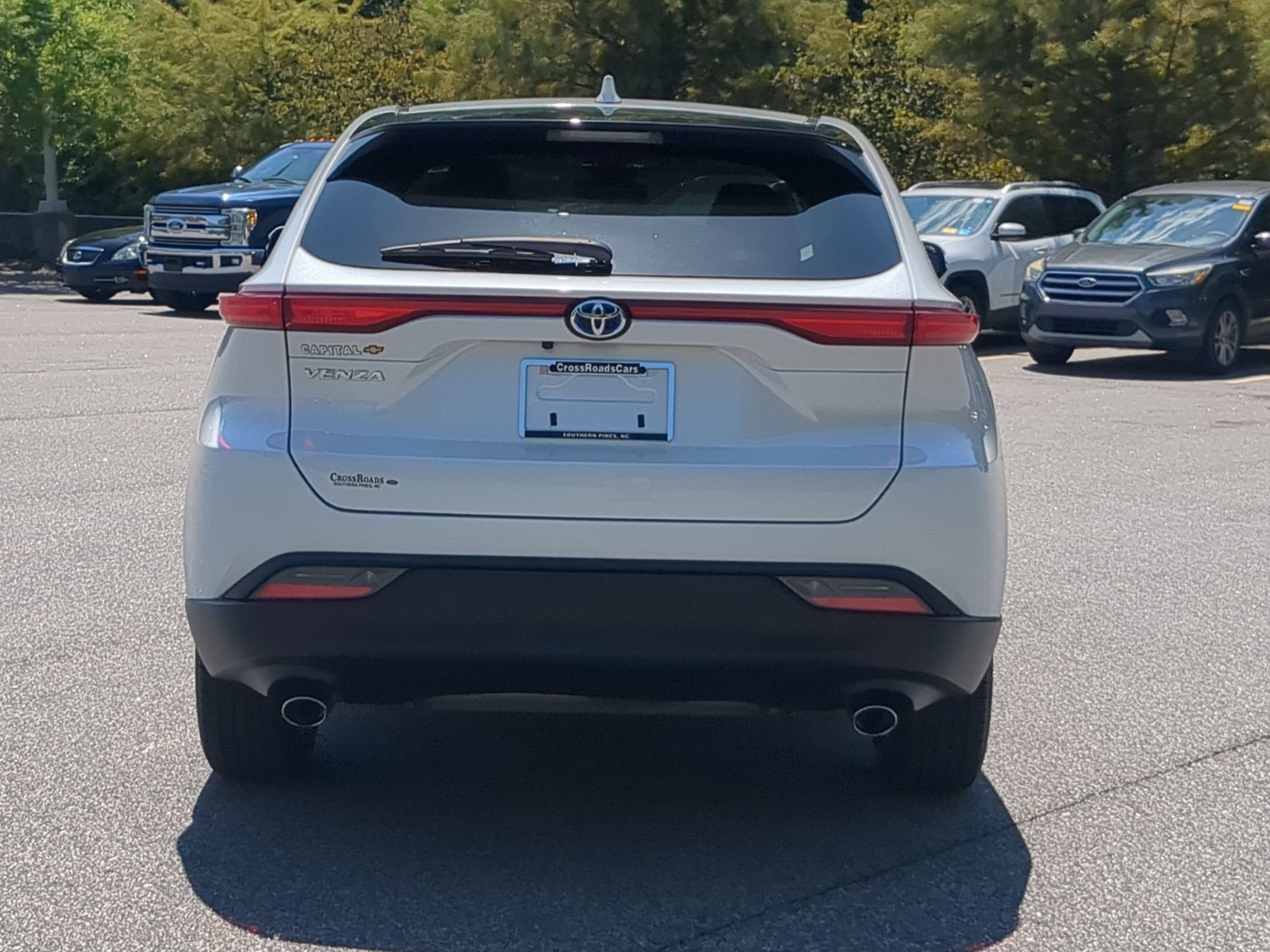 2023 Toyota Venza LE
