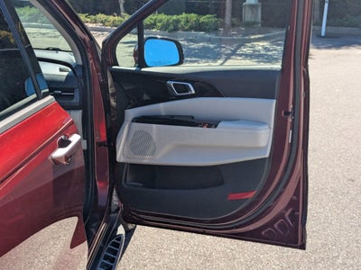 2023 Kia Carnival SX