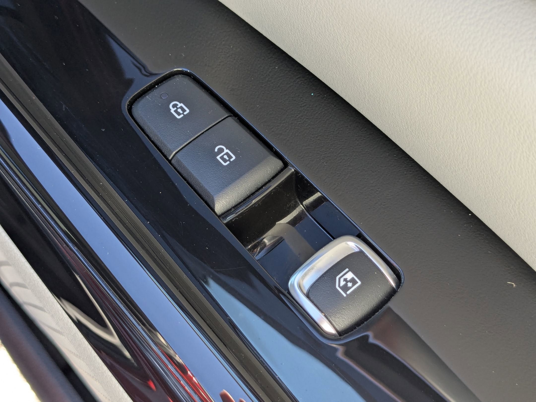 2023 Kia Carnival SX