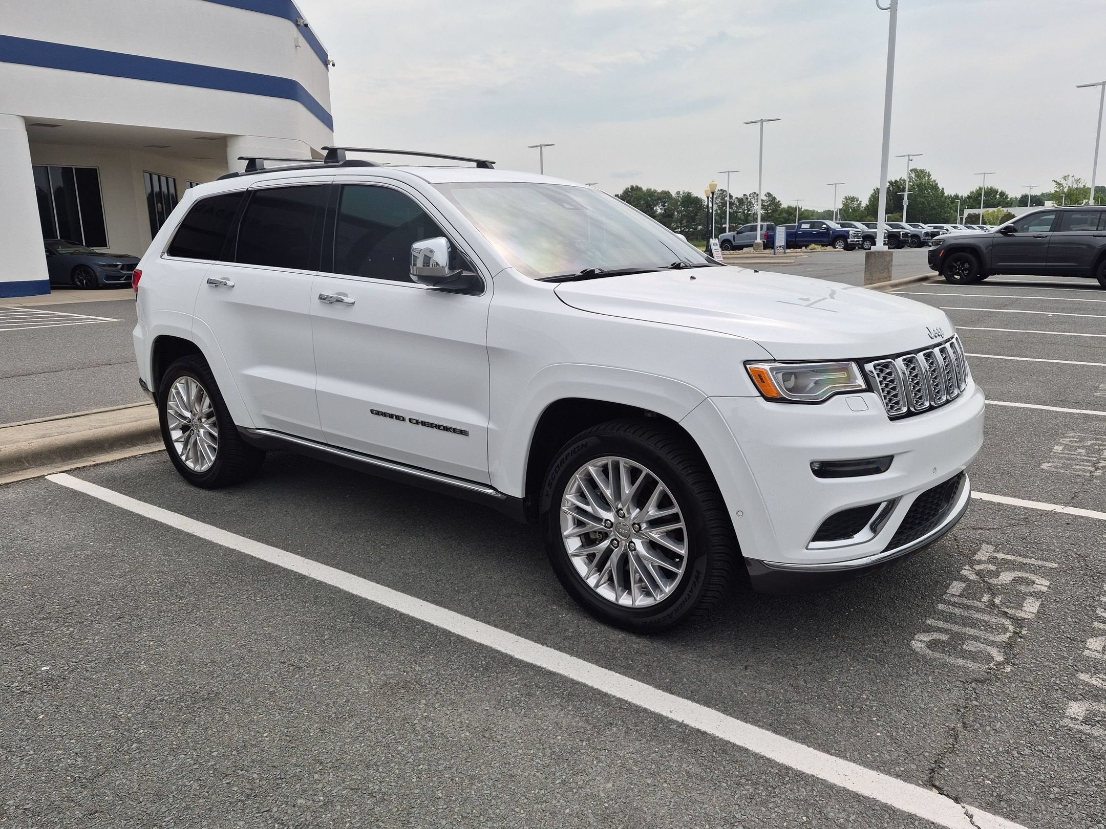 2017 Jeep Grand Cherokee Summit
