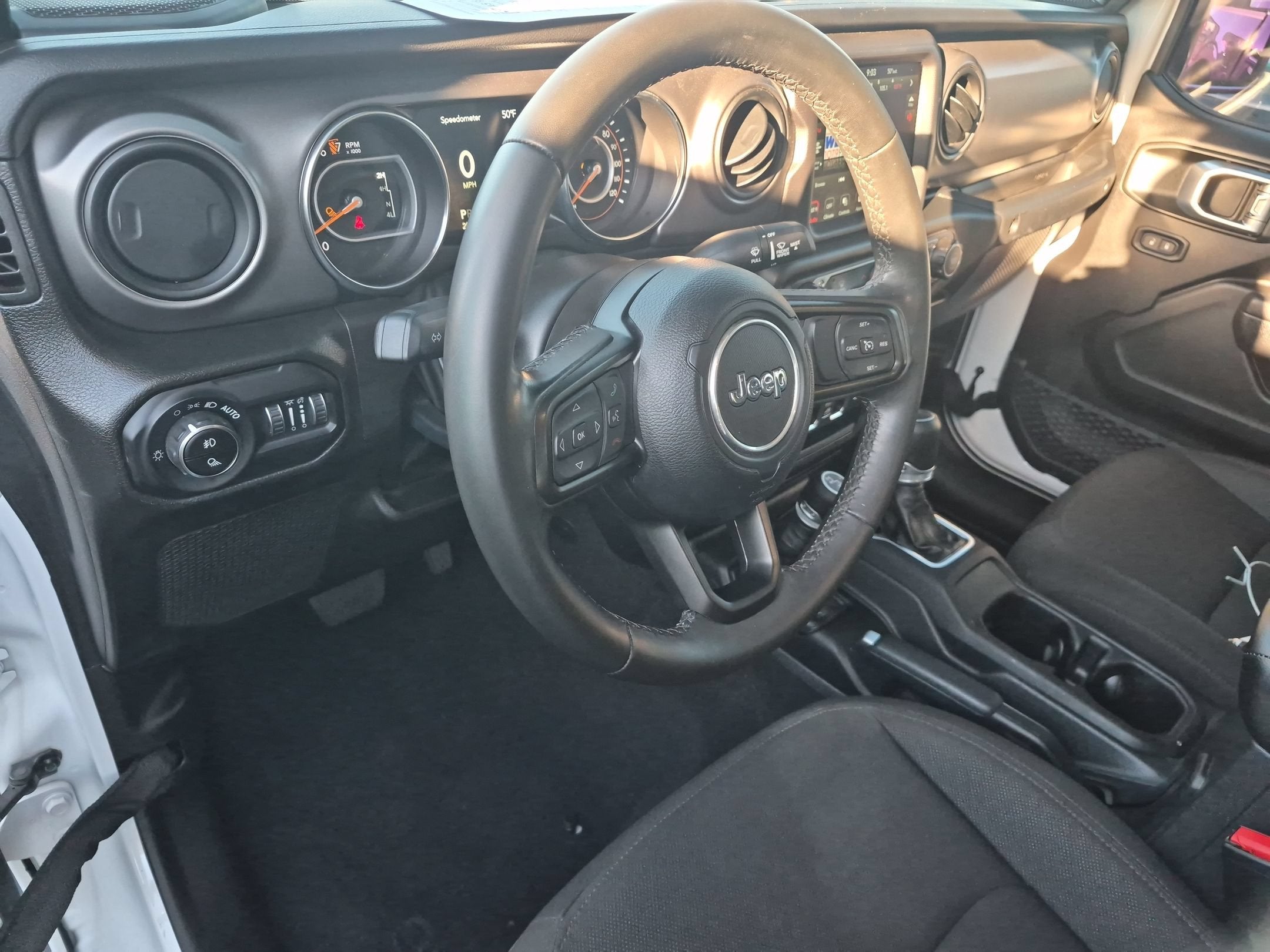 2022 Jeep Gladiator Willys