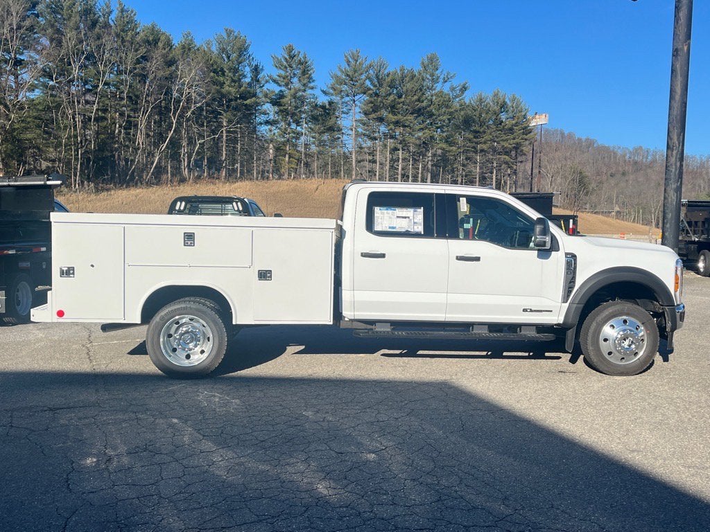 2026 Ford Super Duty F-450 DRW XLT