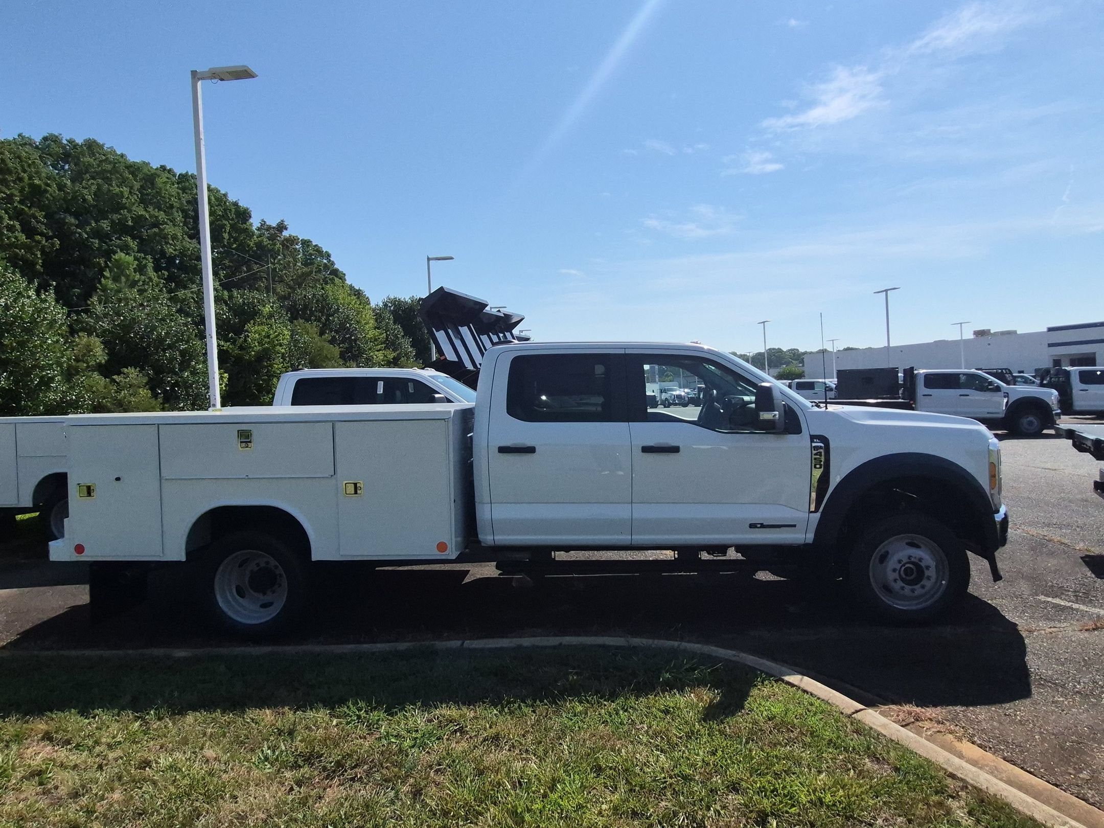 2026 Ford Super Duty F-450 DRW XL