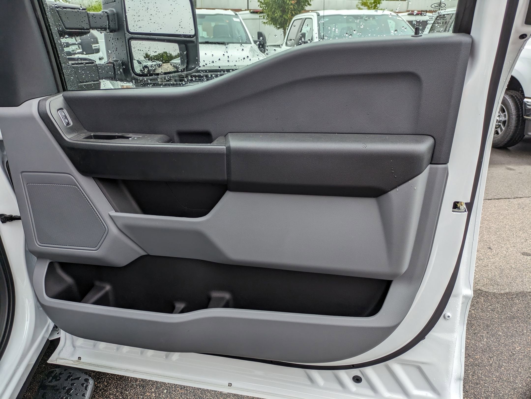 2025 Ford Super Duty F-550 DRW XL