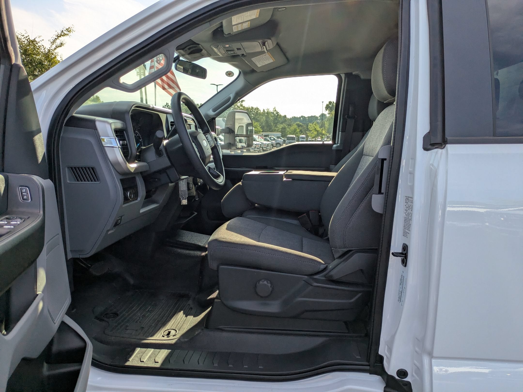 2026 Ford Super Duty F-450 DRW XL