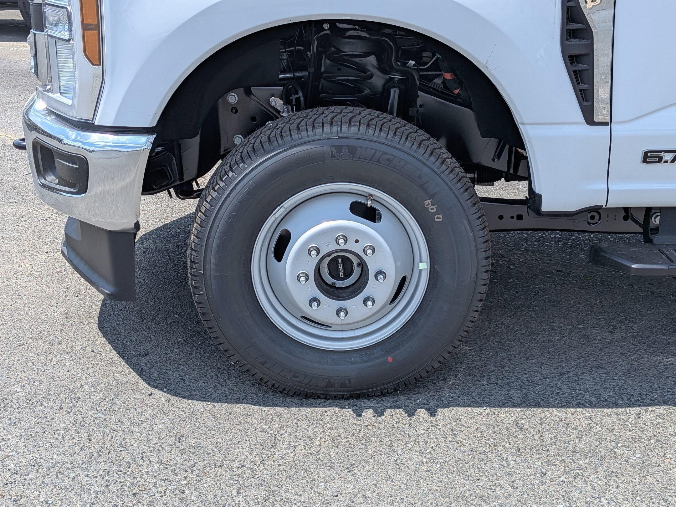 2026 Ford Super Duty F-350 DRW Base