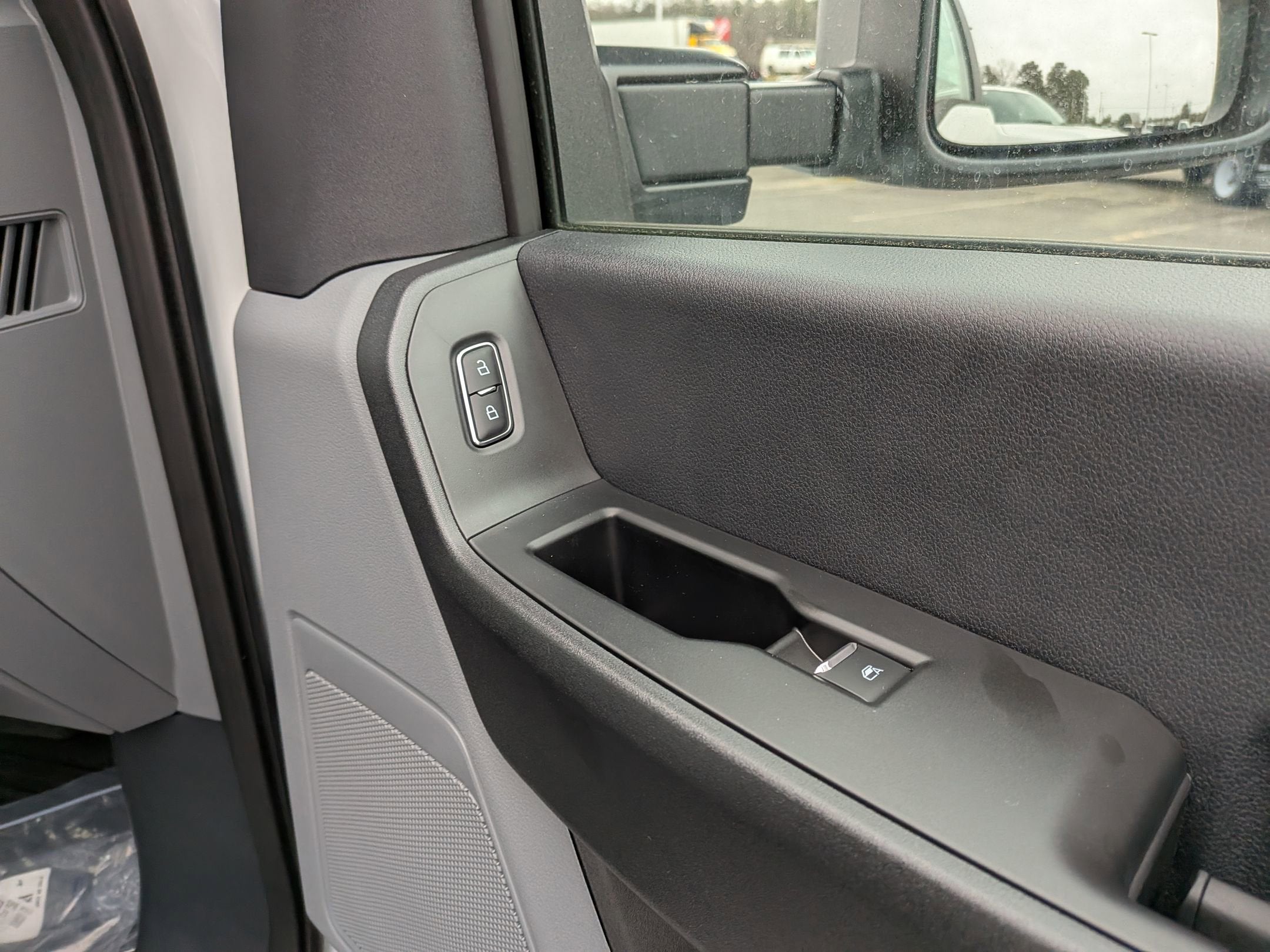 2025 Ford Super Duty F-350 SRW XL