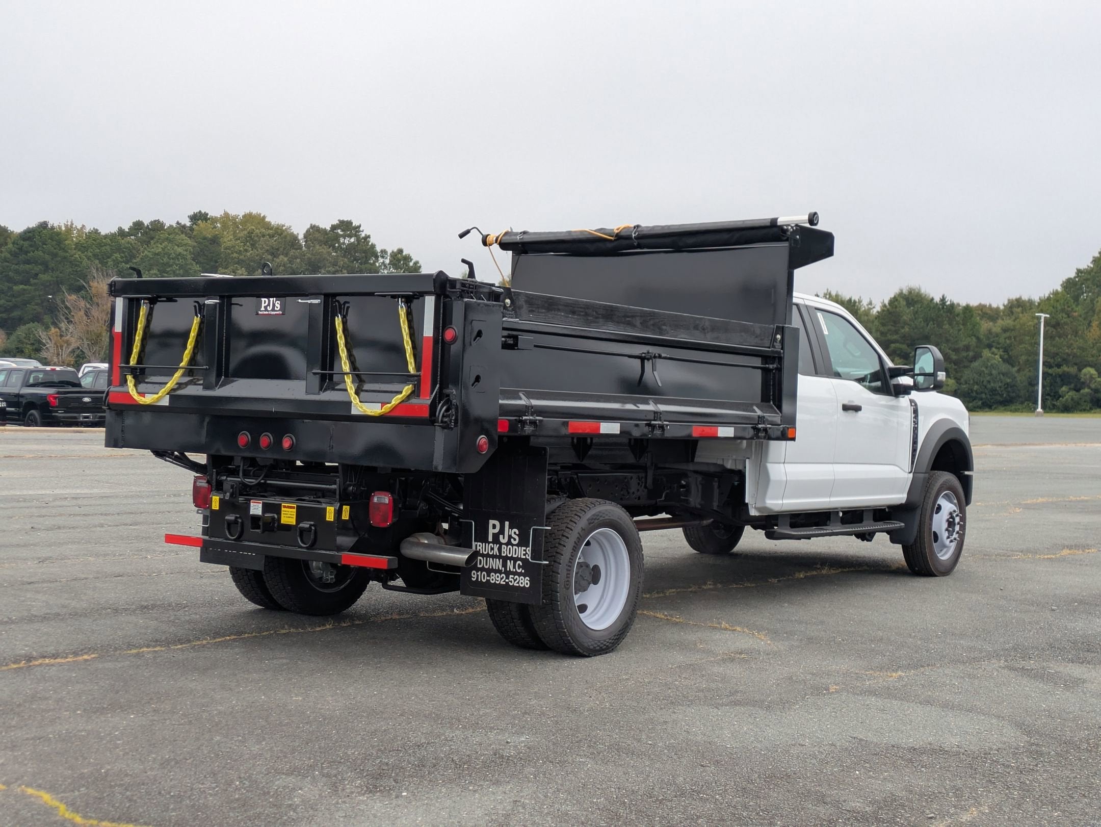 2025 Ford Super Duty F-450 DRW XL
