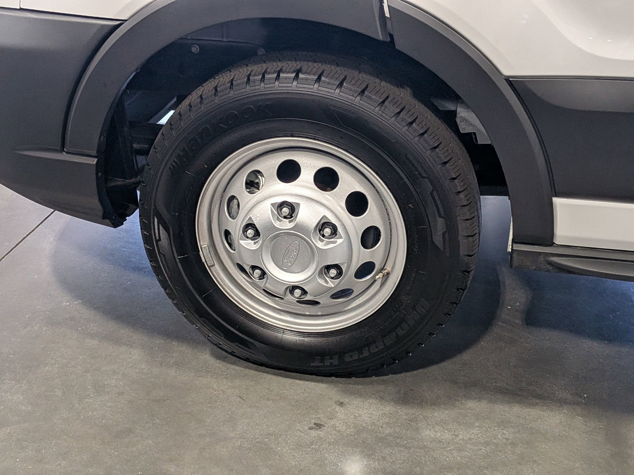 2025 Ford Transit Cutaway Base