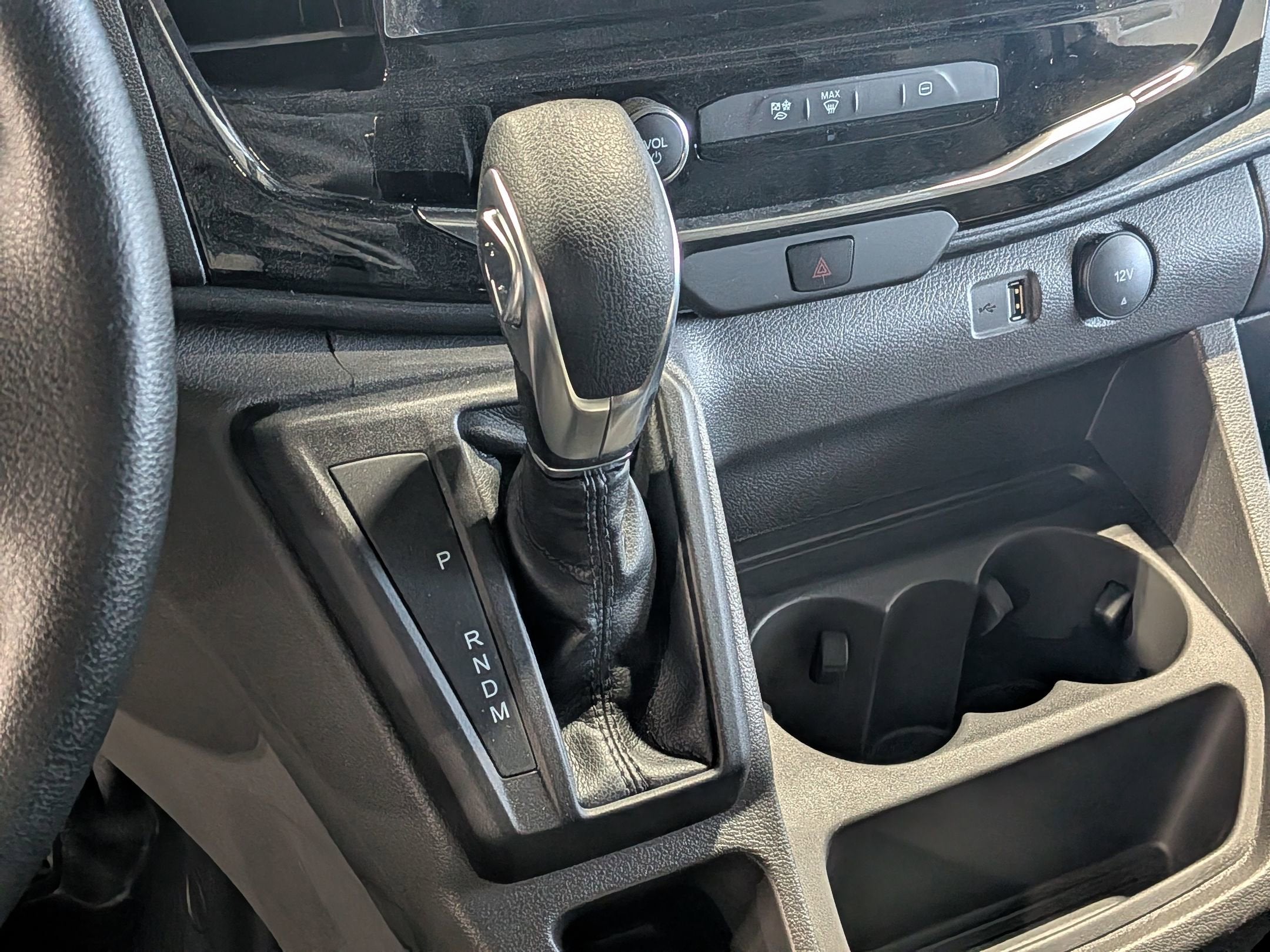 2025 Ford Transit Cutaway Base