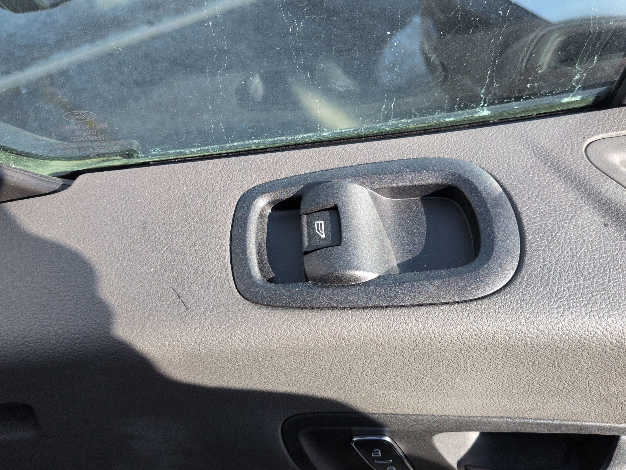 2025 Ford Transit Cutaway Base