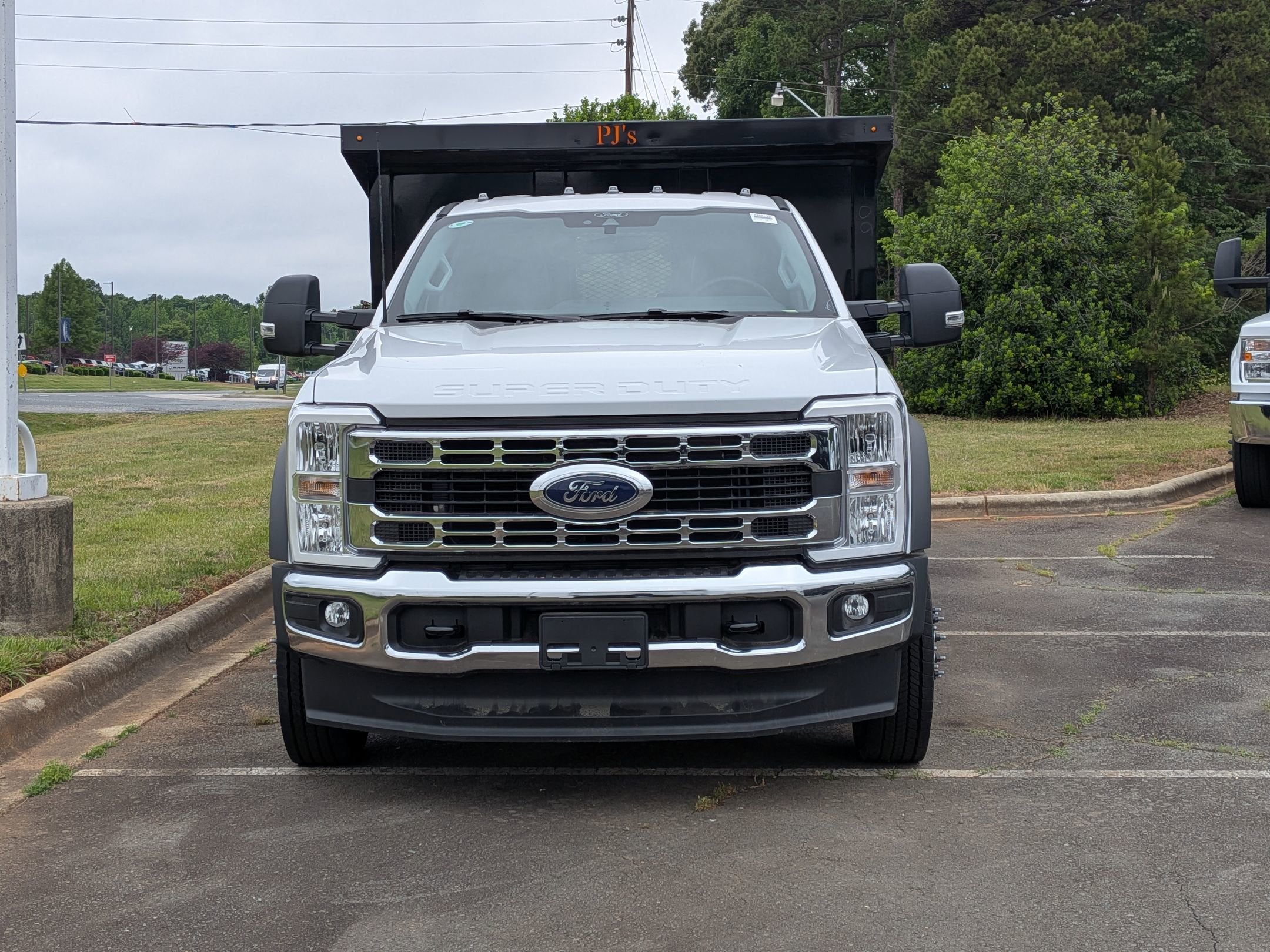 2026 Ford Super Duty F-550 DRW XL