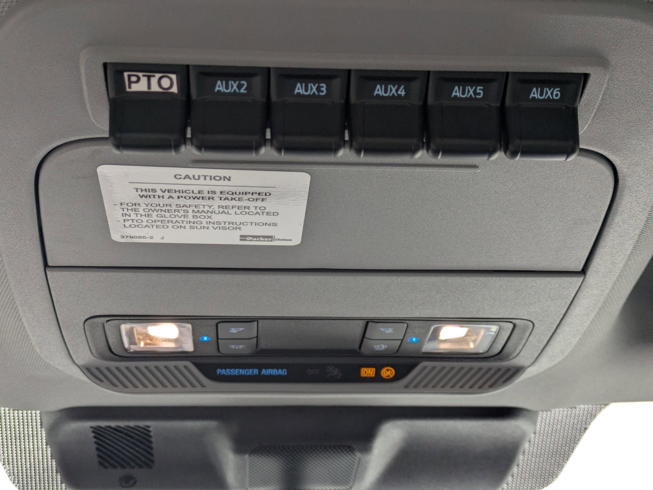 2025 Ford Super Duty F-600 DRW XL