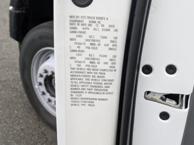 2025 Ford Super Duty F-600 DRW XL