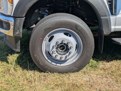 2025 Ford Super Duty F-600 DRW XL