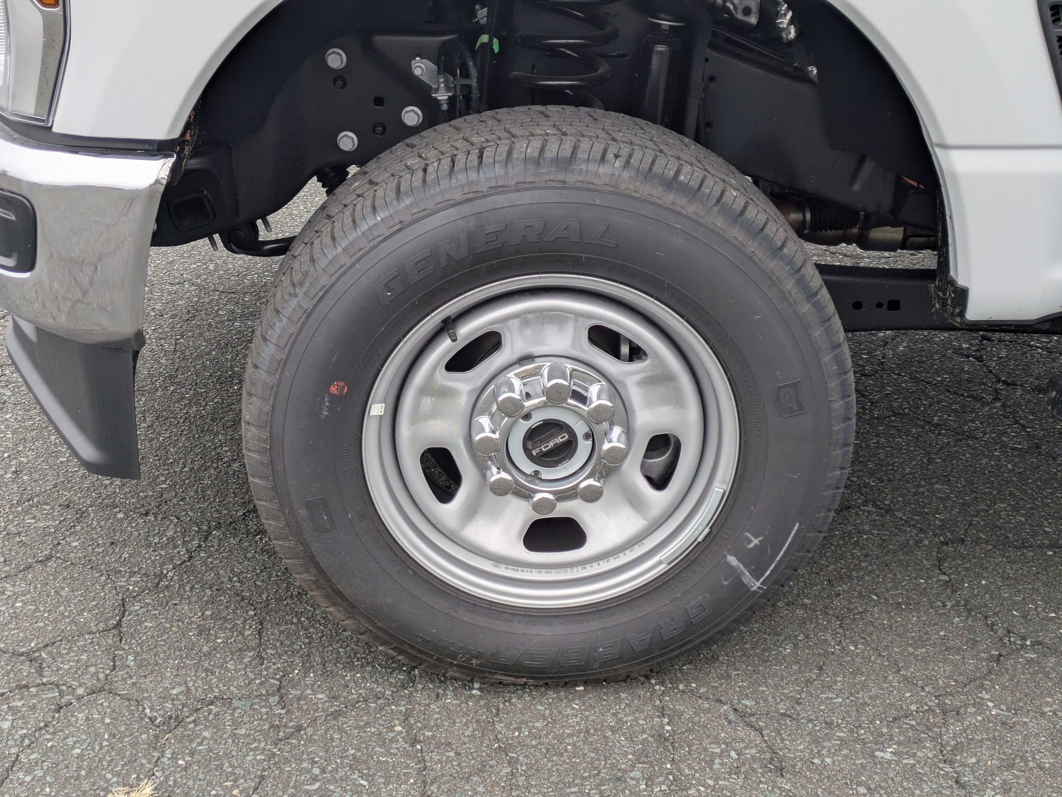 2025 Ford Super Duty F-350 SRW XL