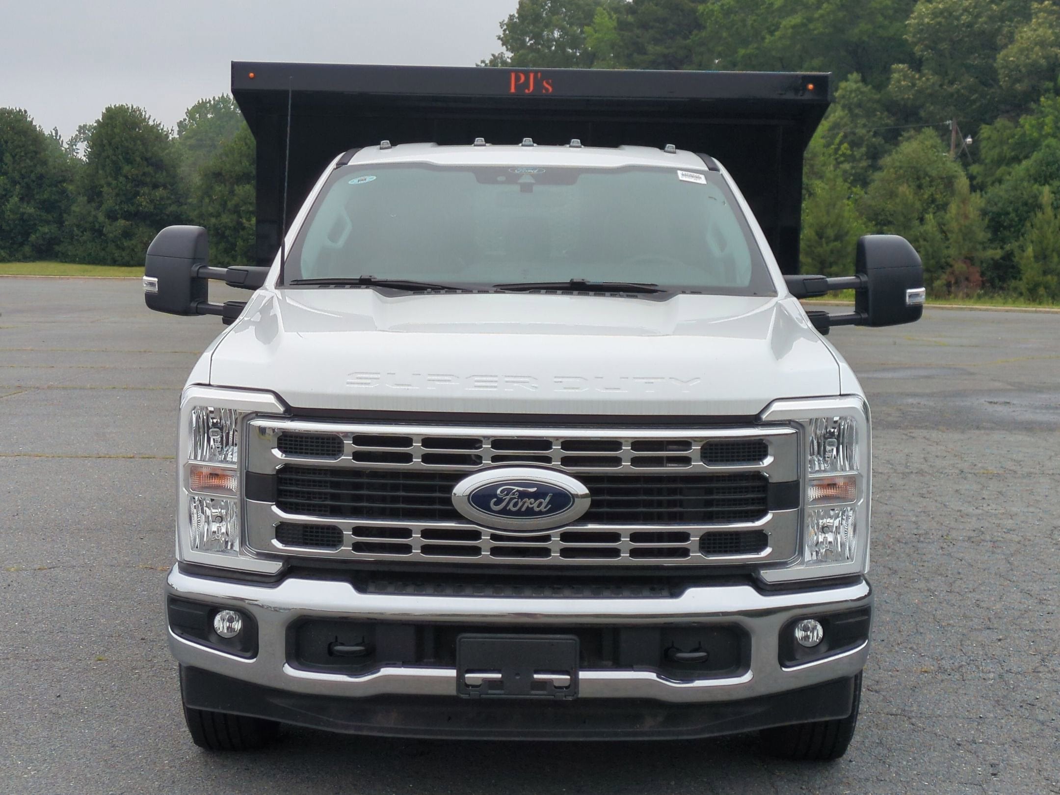 2026 Ford Super Duty F-350 DRW XL