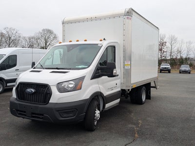 2024 Ford Transit Cutaway 12FT Box