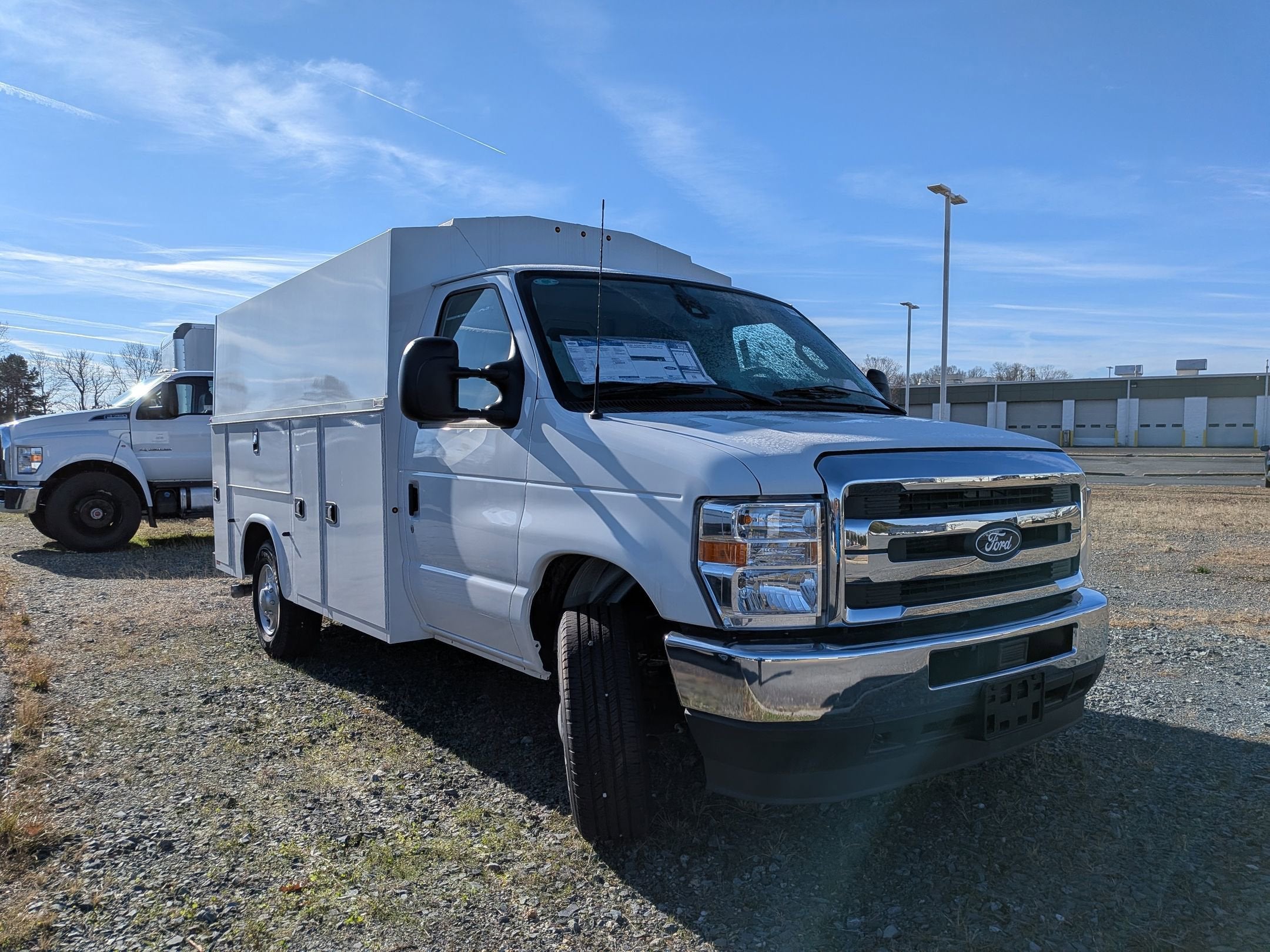 2026 Ford E-Series Cutaway Base