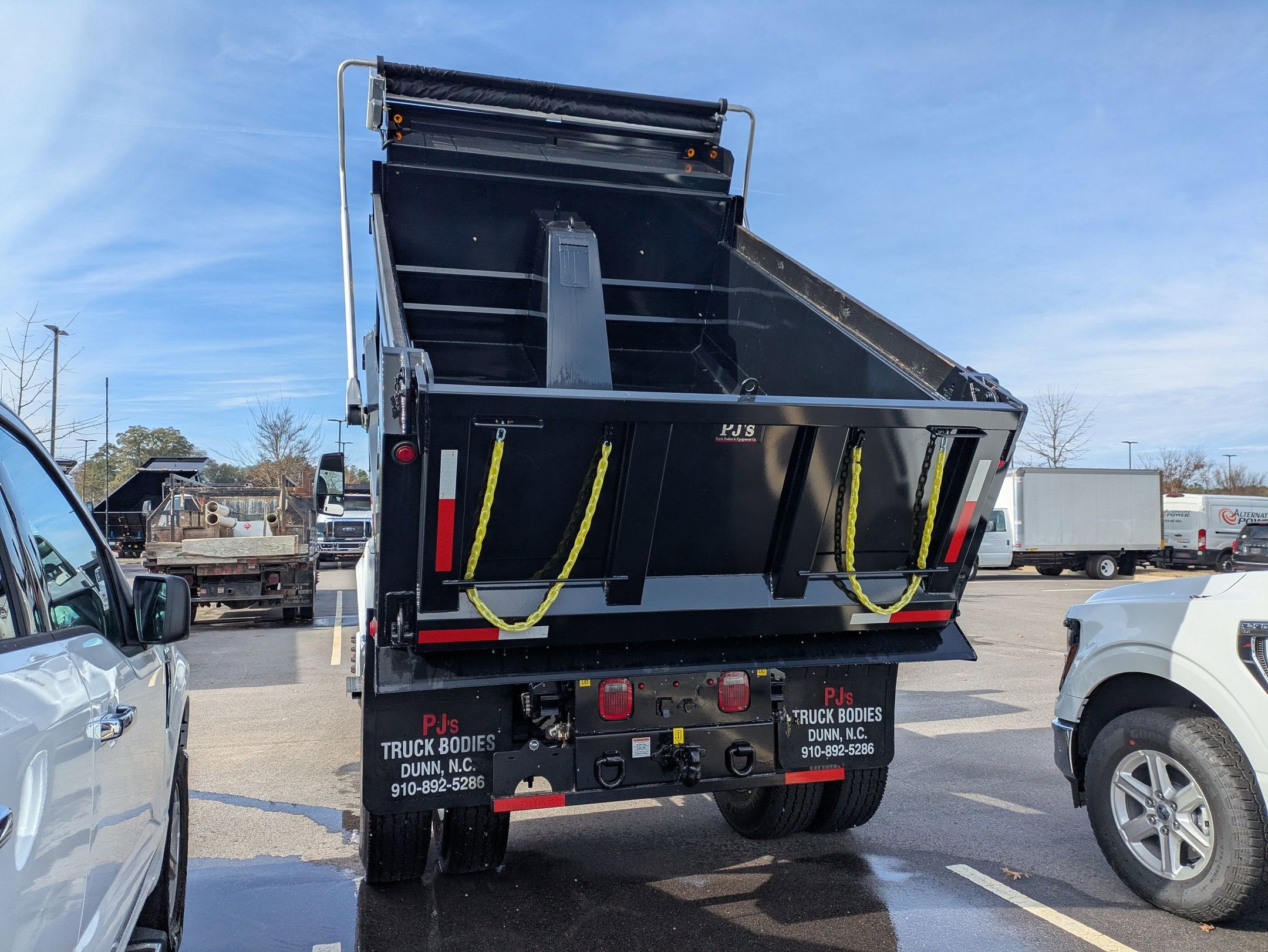 2026 Ford F-750SD Base