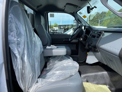 2027 Ford F-750SD Base