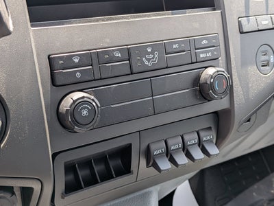 2027 Ford F-750SD Base