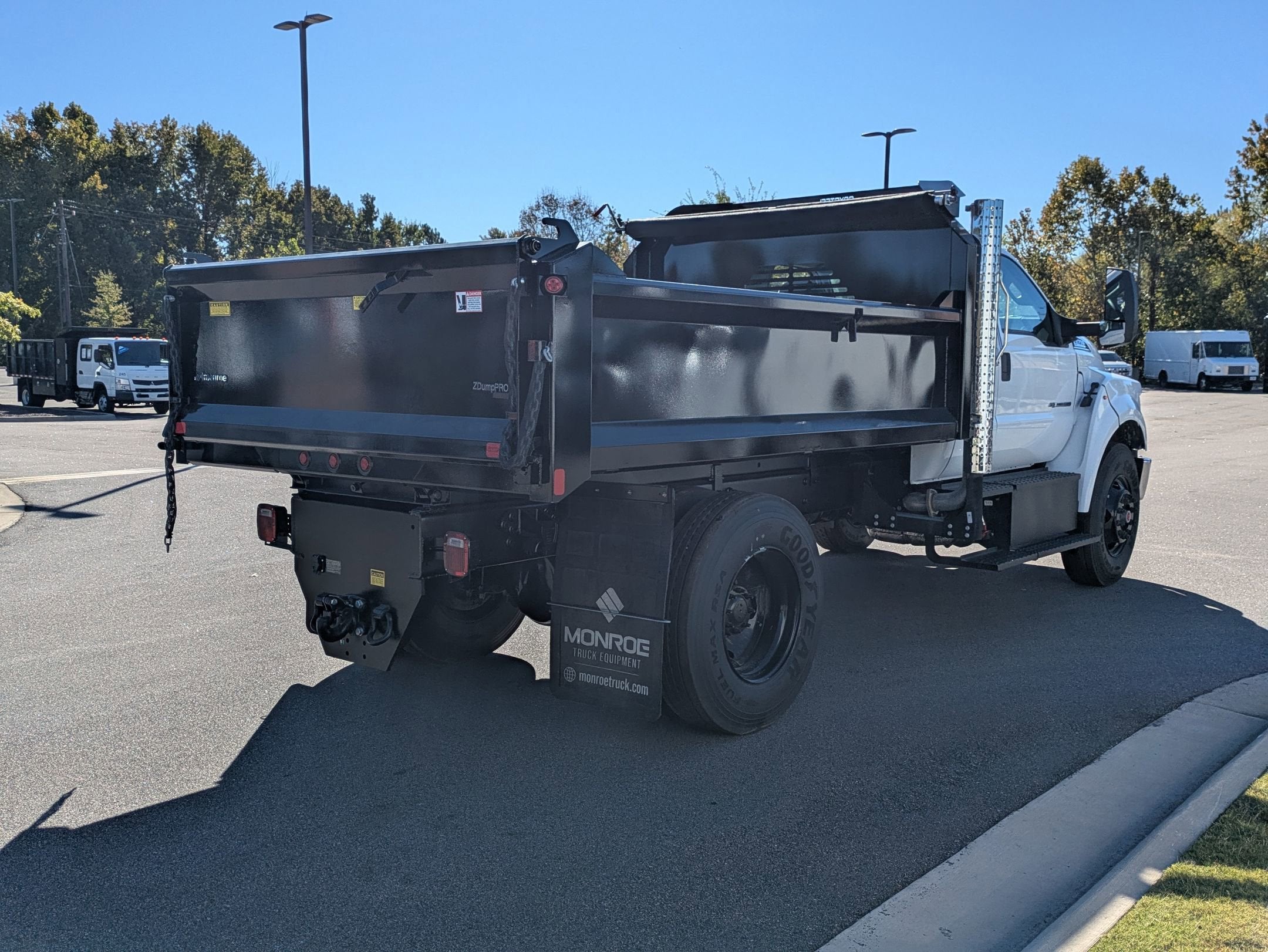 2026 Ford F-750SD Base