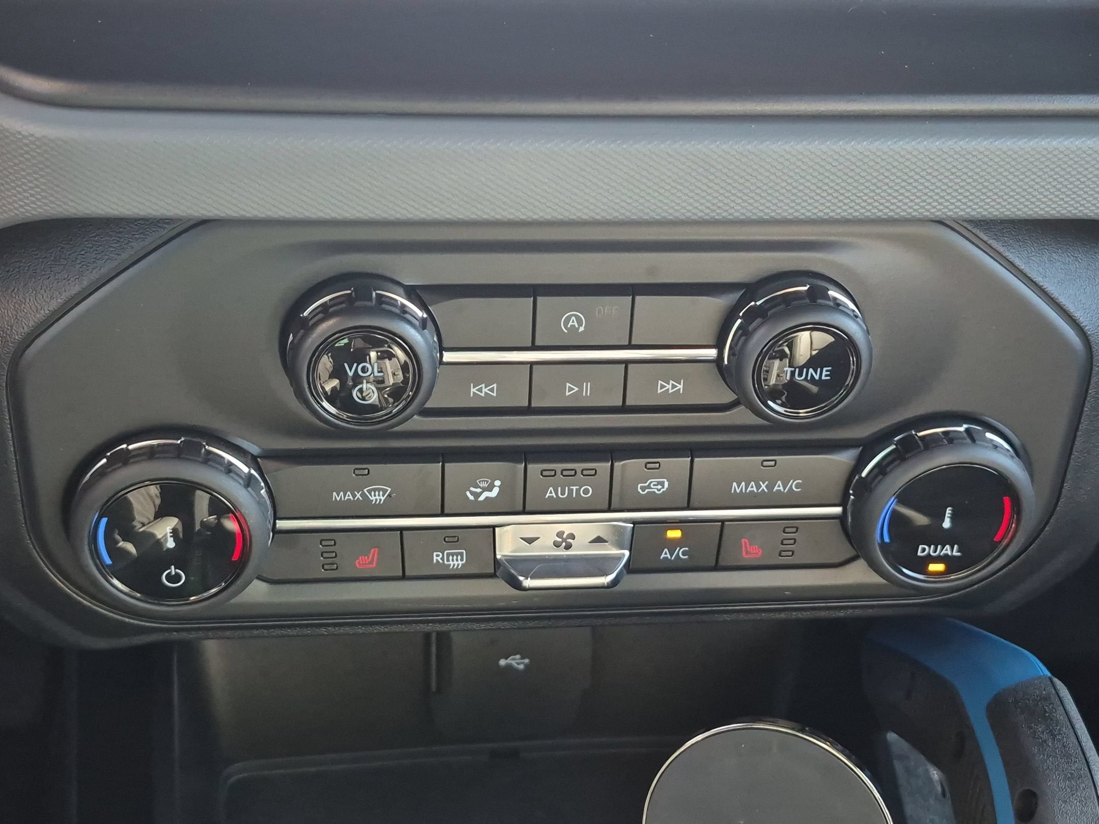 2022 Ford Bronco Black Diamond