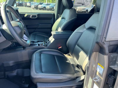 2025 Ford Bronco Outer Banks - Crossroads Courtesy Demo