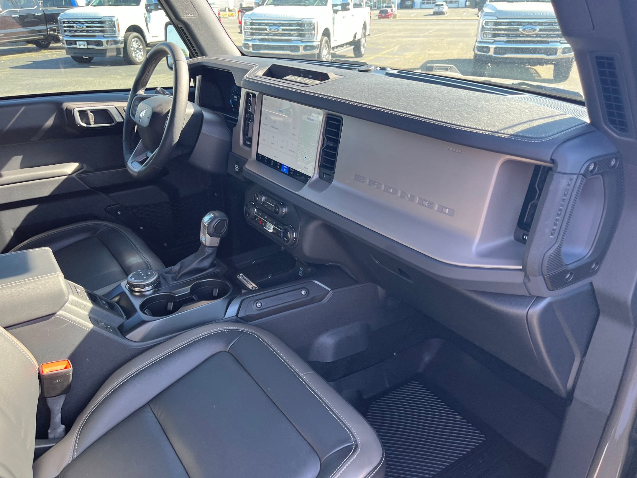 2025 Ford Bronco Outer Banks - Crossroads Courtesy Demo
