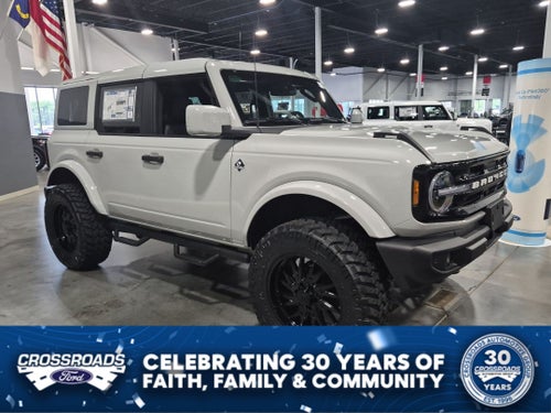 2026 Ford Bronco Outer Banks