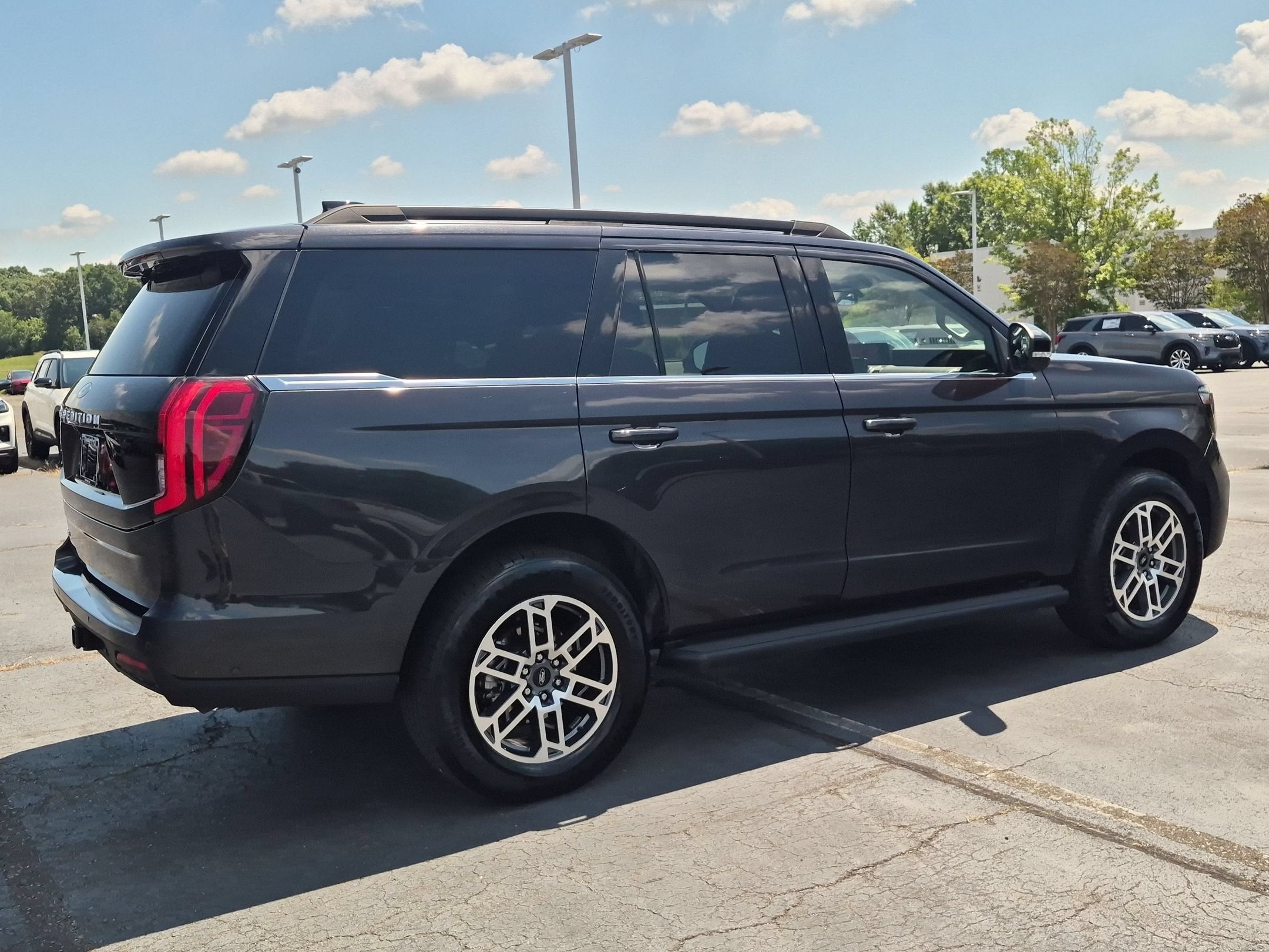 2025 Ford Expedition Active