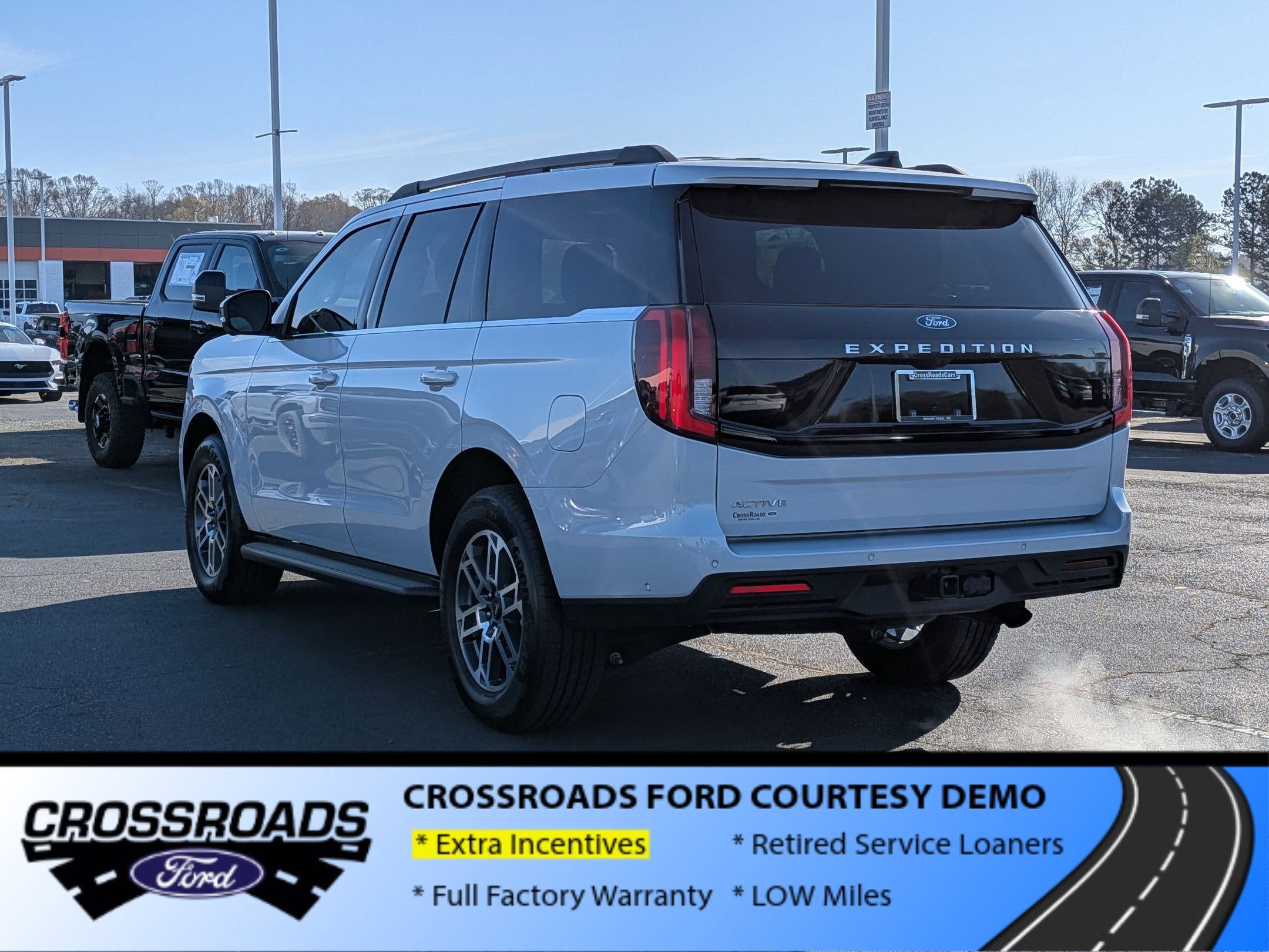 2025 Ford Expedition Active - Crossroads Courtesy Demo