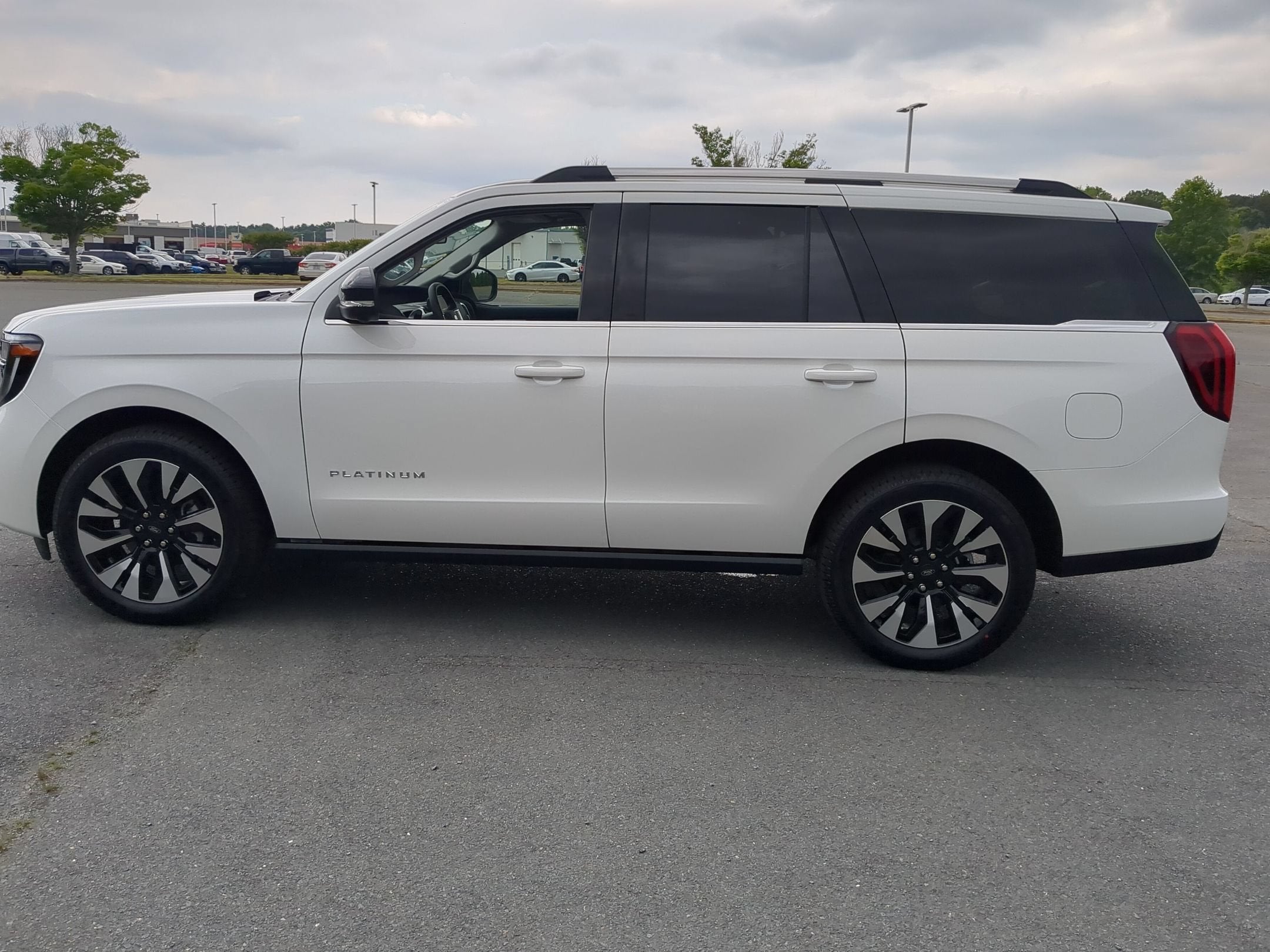 2026 Ford Expedition Platinum