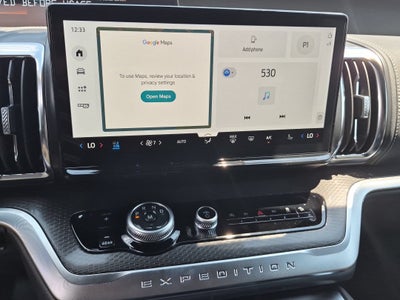 2027 Ford Expedition Platinum